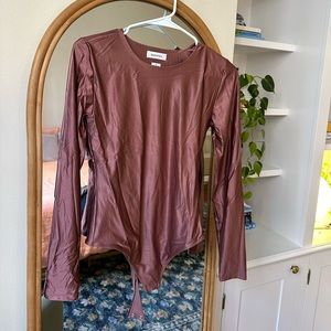 aritzia satinette bodysuit